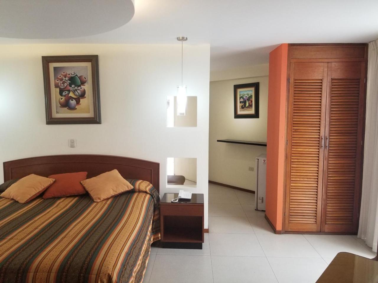 Hotel El Brujo La Merced Trujillo Kültér fotó